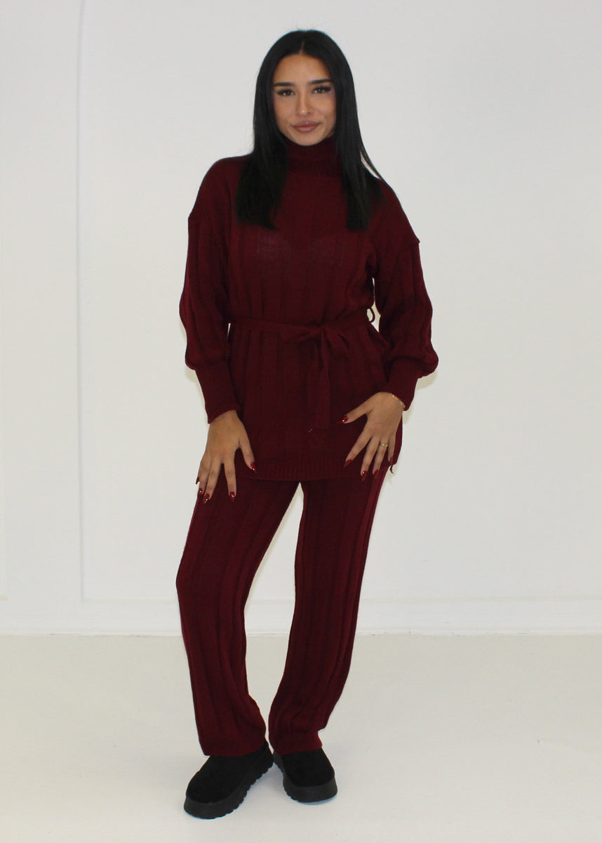 Strickset mit Rollkragen & Bindegürtel