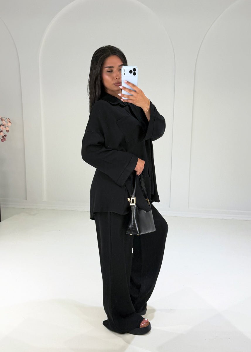 Weites Set aus Hemd und Hose Schwarz - NAHA
