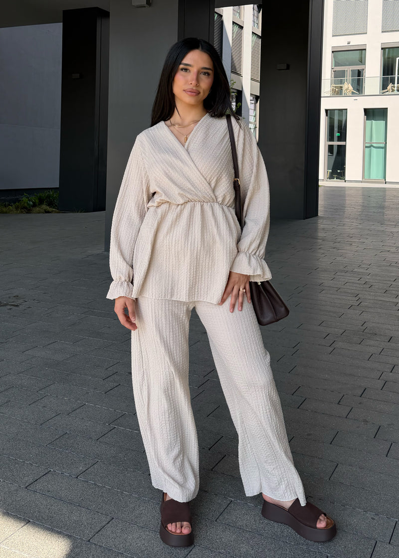 Set mit Wickeloberteil und elastischer Taille