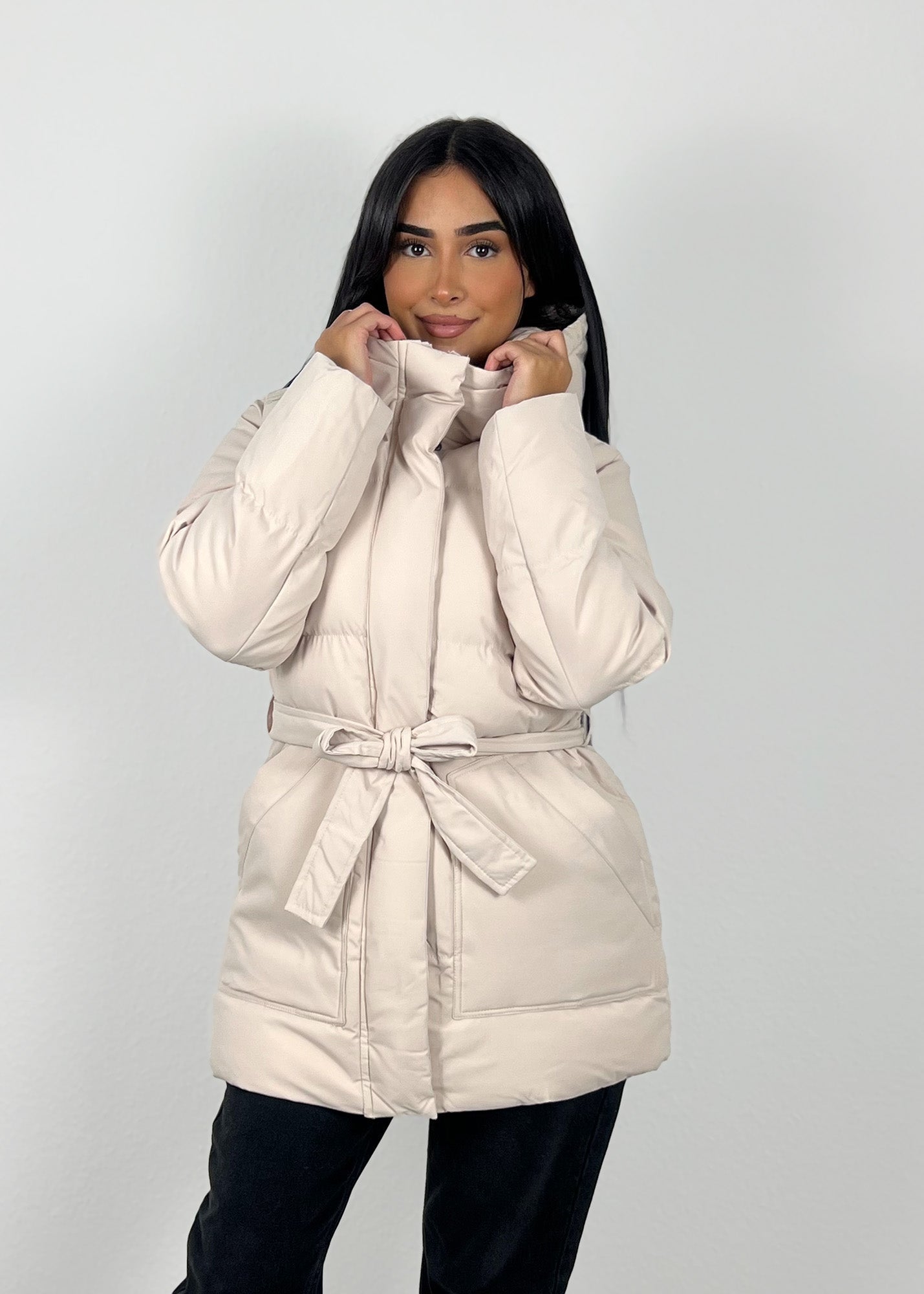 Winterjacke mit Kapuze - NAHA