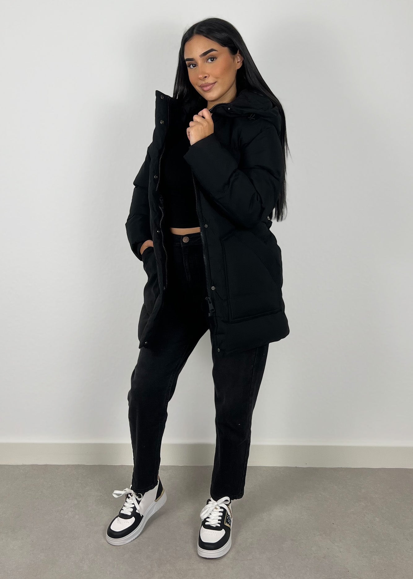 Winterjacke mit Kapuze - NAHA