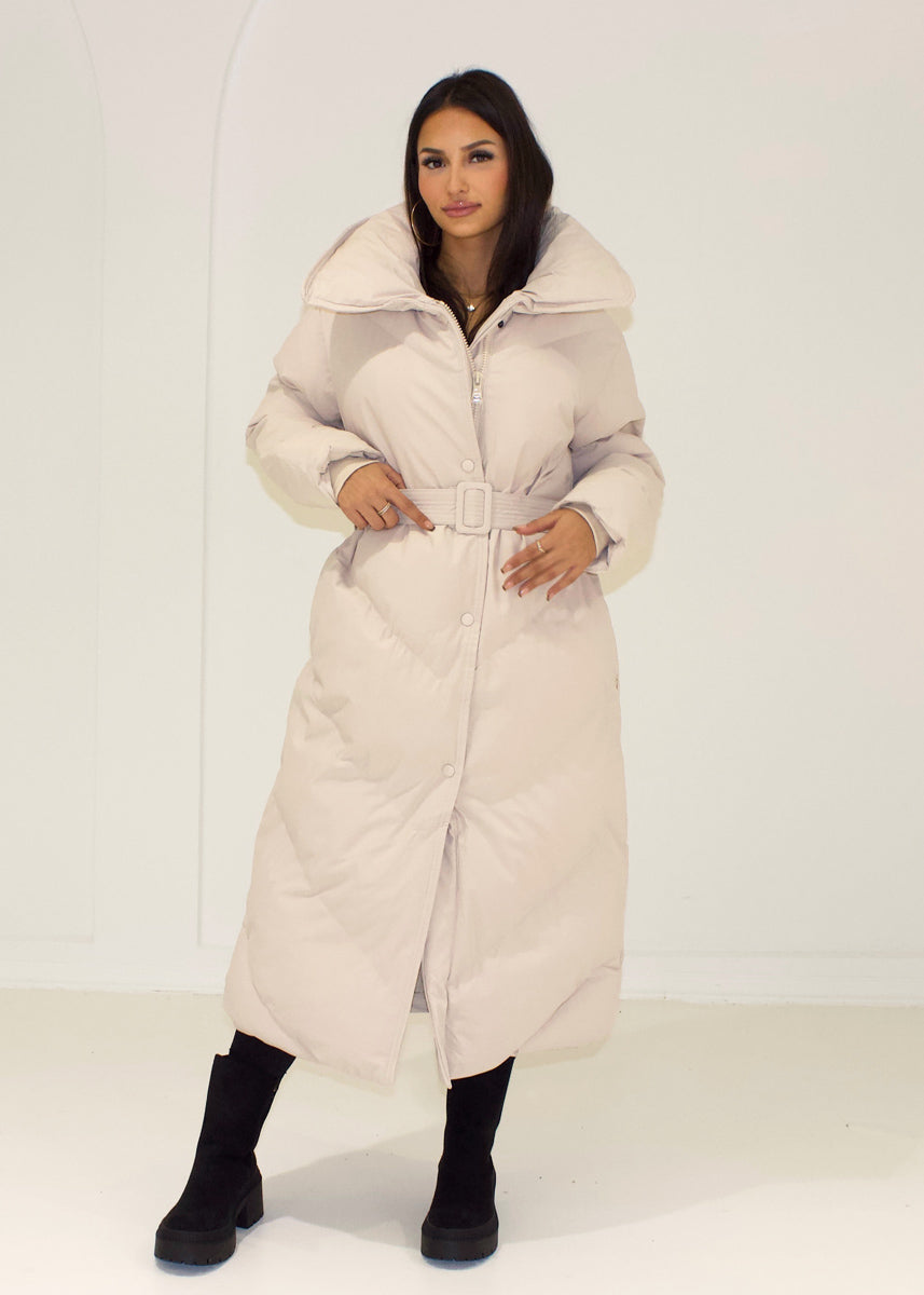 Steppmantel mit großem Kragen