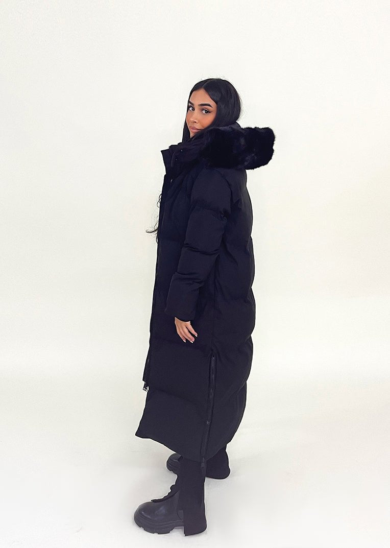 Winterparka mit Kapuze aus Kunstfell - NAHA